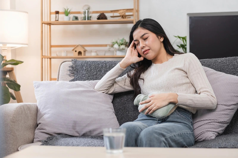 Can hot water reduce bloating