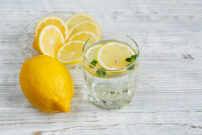 Does lemon water break a fast